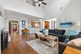 10111 Earlington Manor Drive - Photo 11
