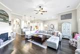 6710 Cottonwood Crest Lane - Photo 17