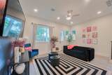 2909 Nagle Street - Photo 9