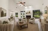 1010 Mockingbird Lane - Photo 2