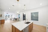 1434 Alexander Street - Photo 14