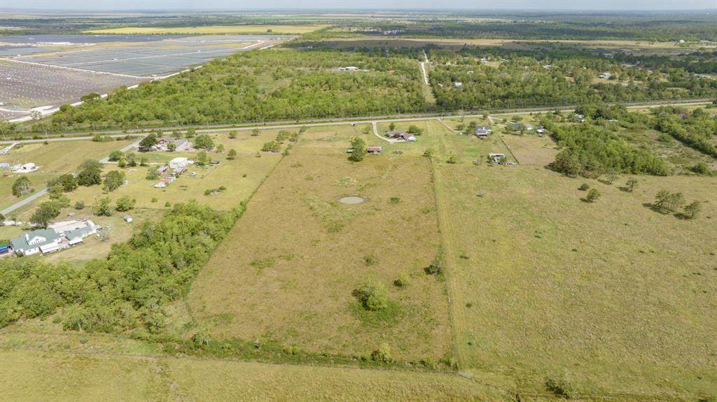 9905 County Road 171 - Photo 1