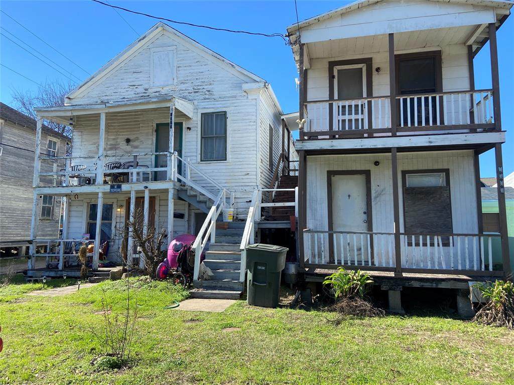 1307 34th Street - Photo 1