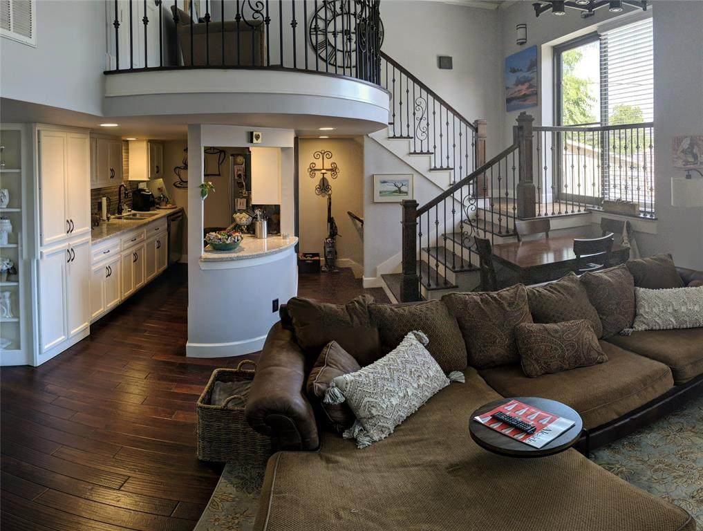 1100 Harvard Street - Photo 1