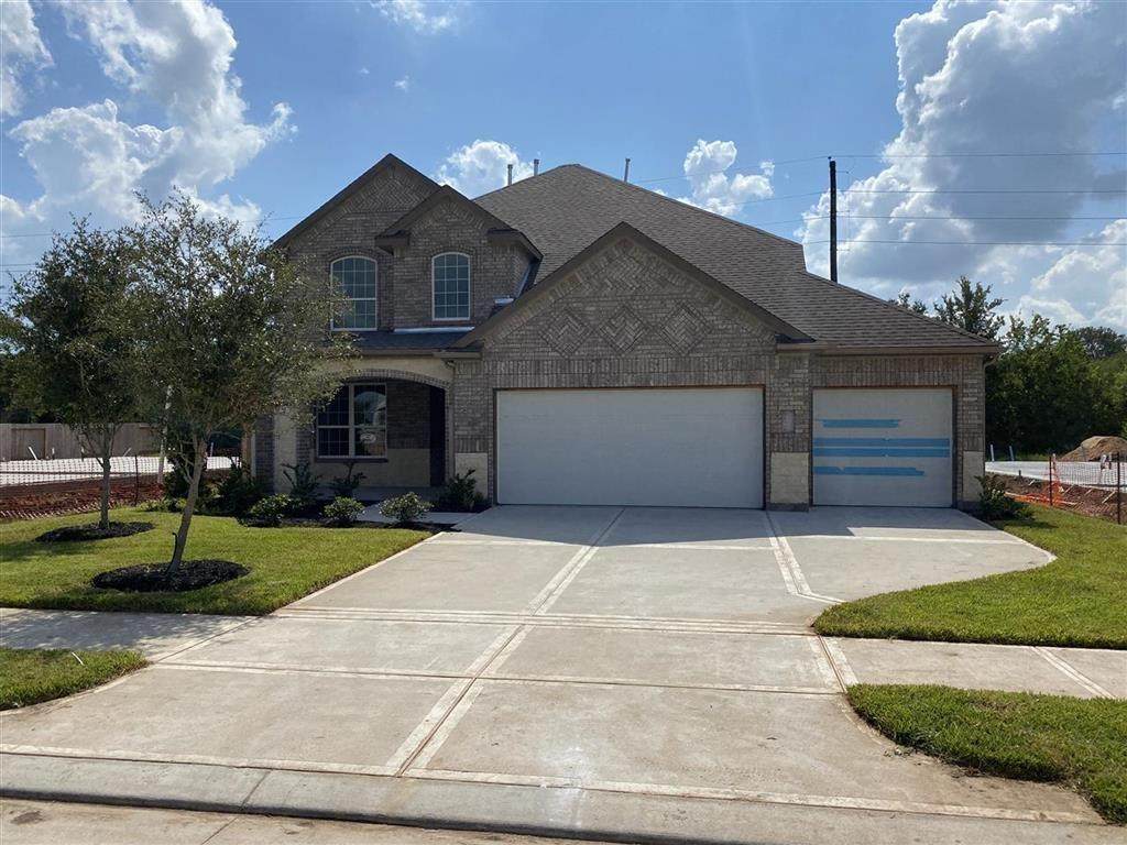 726 Chestnut Cove - Photo 1