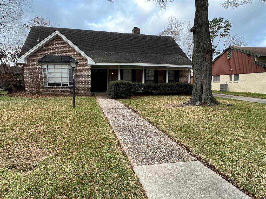18334 Cape Bahamas Lane - Photo 1