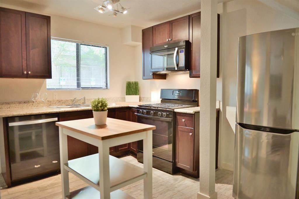 1423 Kipling Street - Photo 1