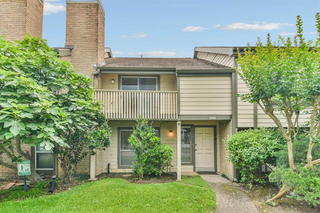 724 Country Place Drive - Photo 1