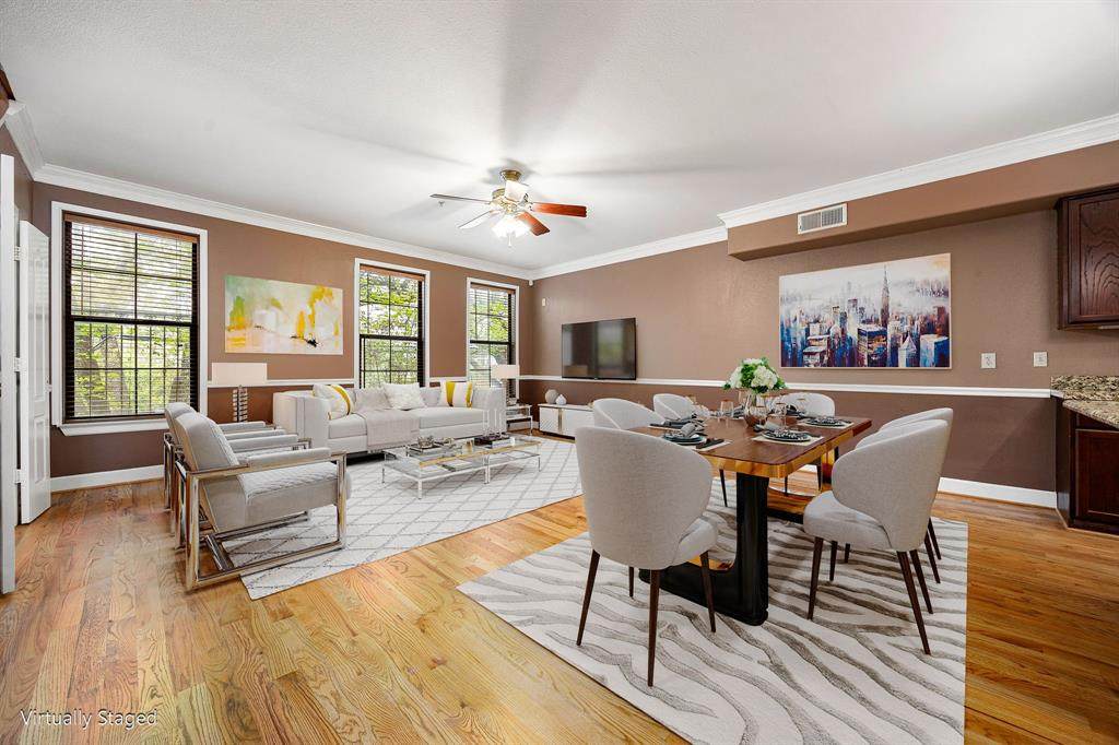 1602 Elgin Street - Photo 1