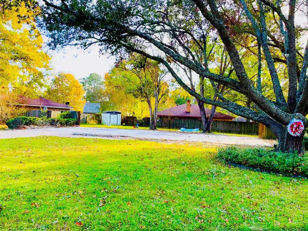 105 Mclean Drive - Photo 1
