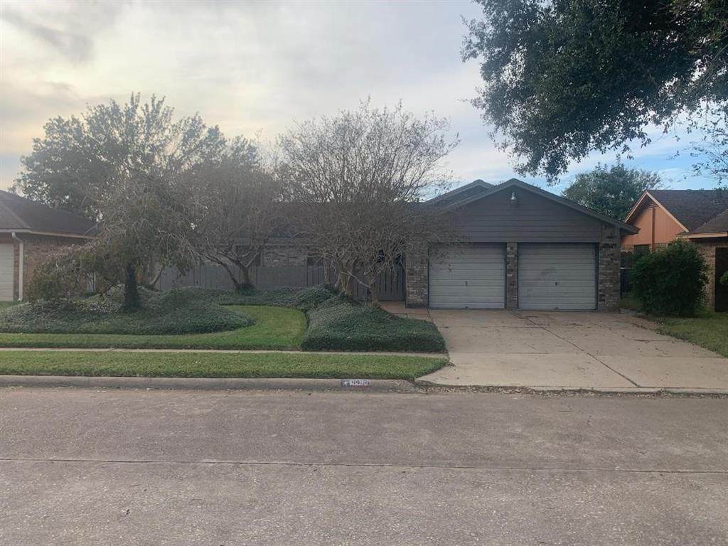 4406 Oneida Street - Photo 1