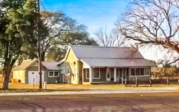 740 Us Highway 84 - Photo 1
