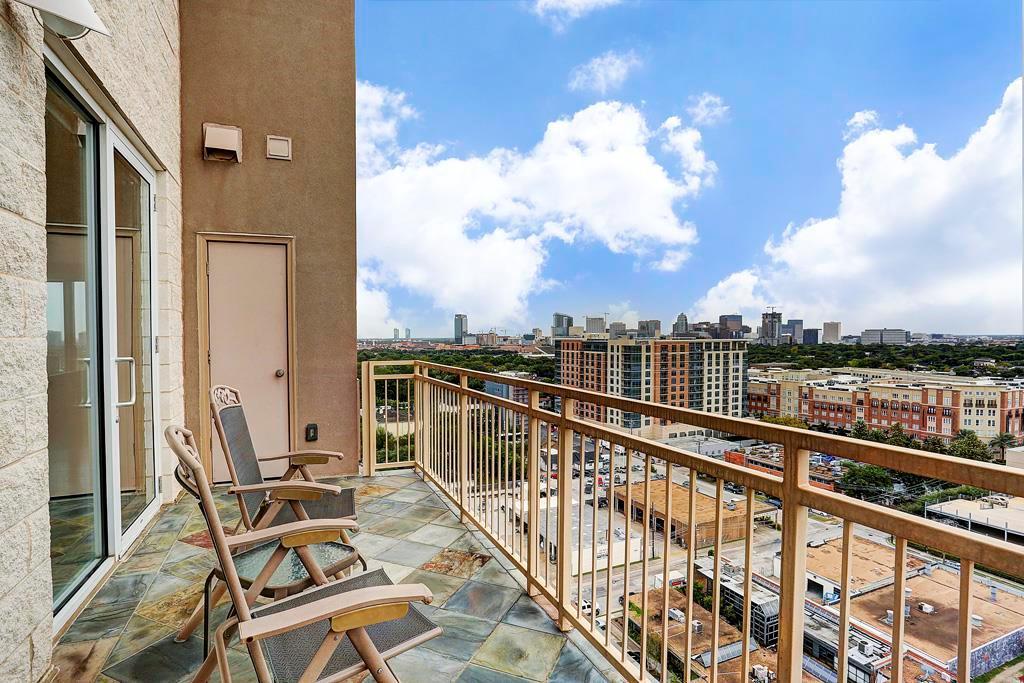 2520 Robinhood - Photo 1