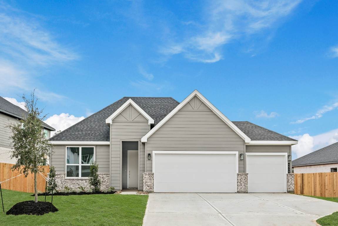 4514 Iguaza Falls Drive - Photo 1