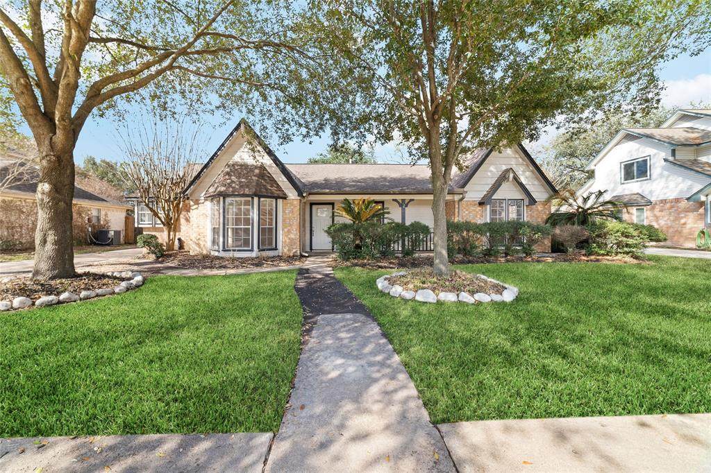 16510 Cornwall Street - Photo 1