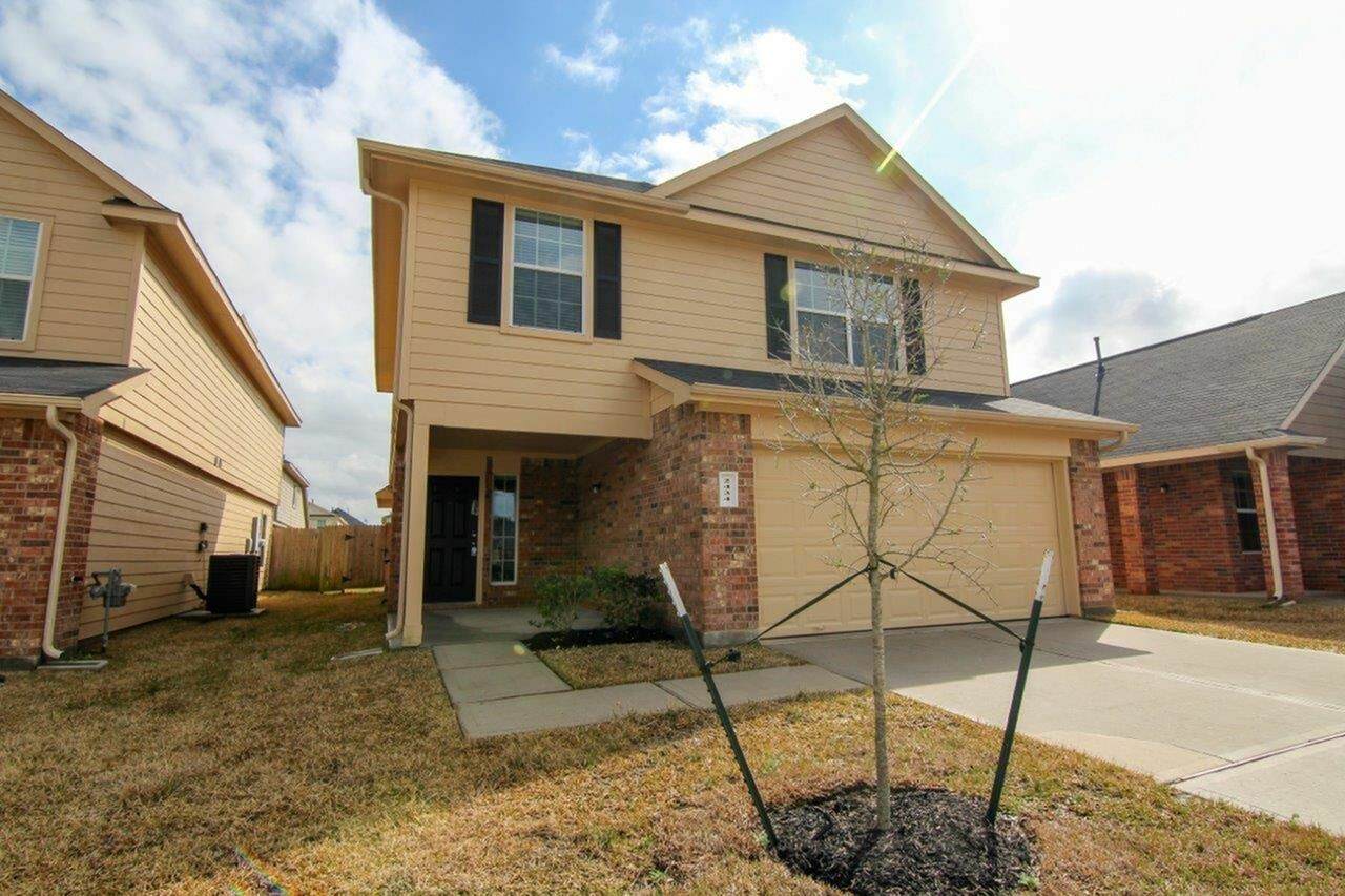 2434 Connors Path - Photo 1