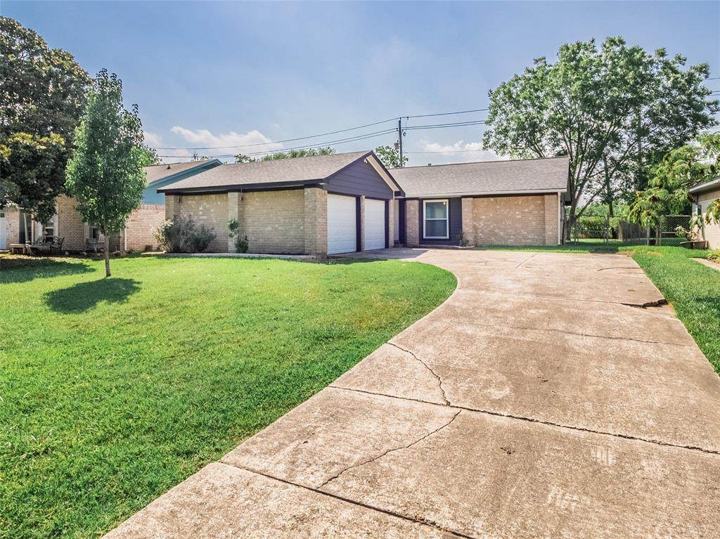 3206 Wavecrest Street - Photo 1
