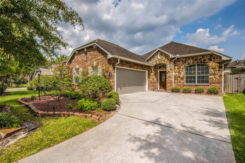 115 Zephyr Bend Place - Photo 1