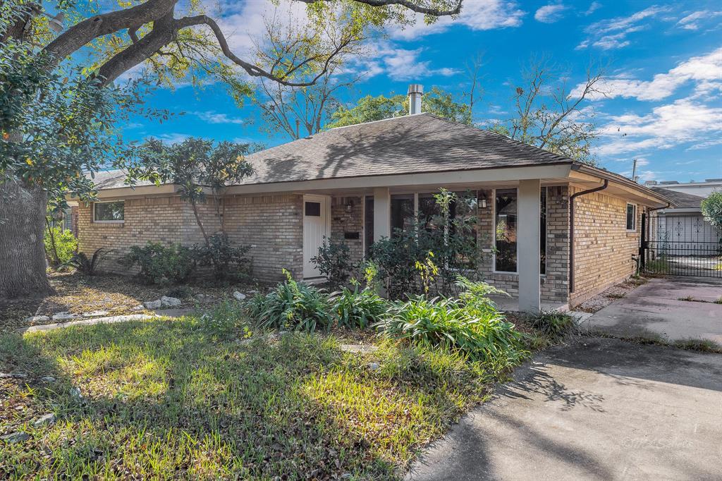 9122 Kapri Lane - Photo 1