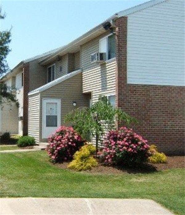 2500 Federal Avenue - Photo 1