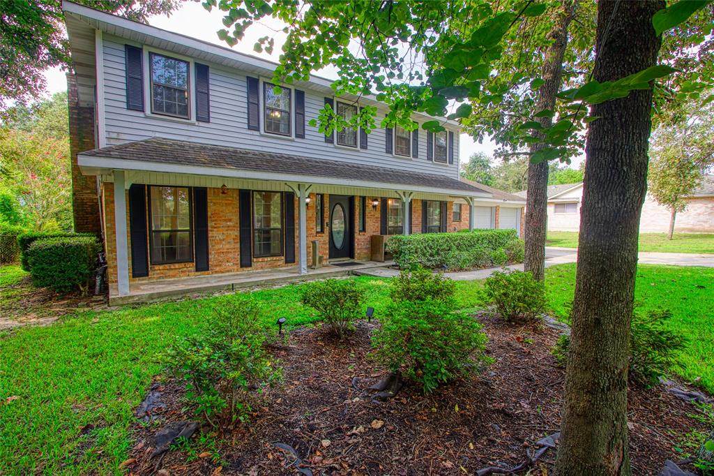 504 Brook Hollow Drive - Photo 1