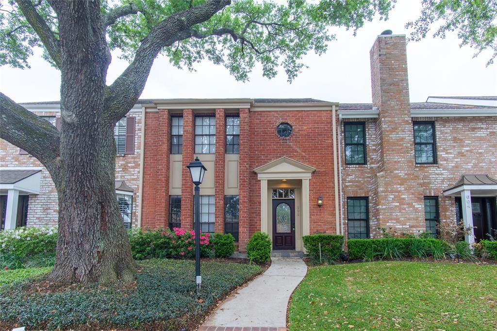 606 Augusta Drive - Photo 1