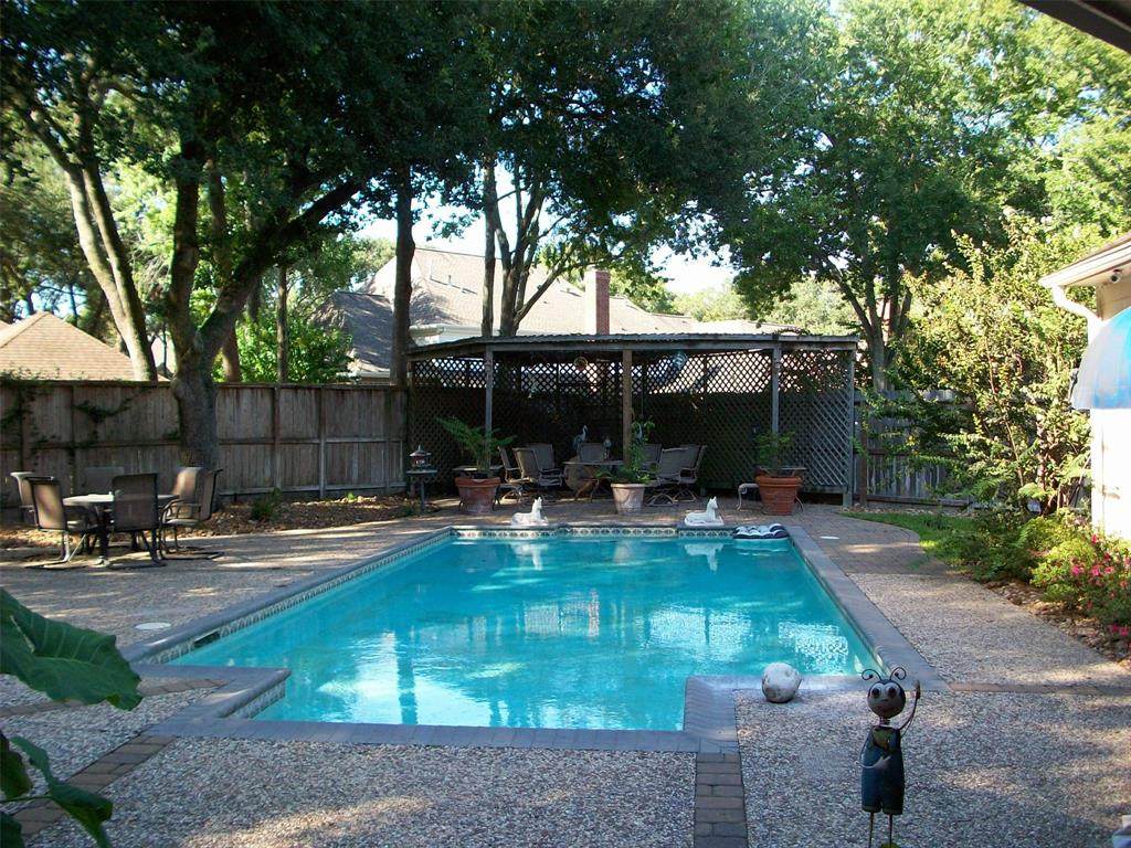 1526 Emerald Green Lane - Photo 1