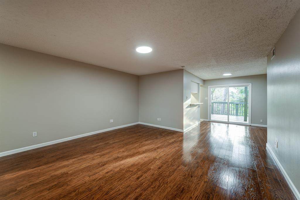 8225 Kingsbrook Road - Photo 1