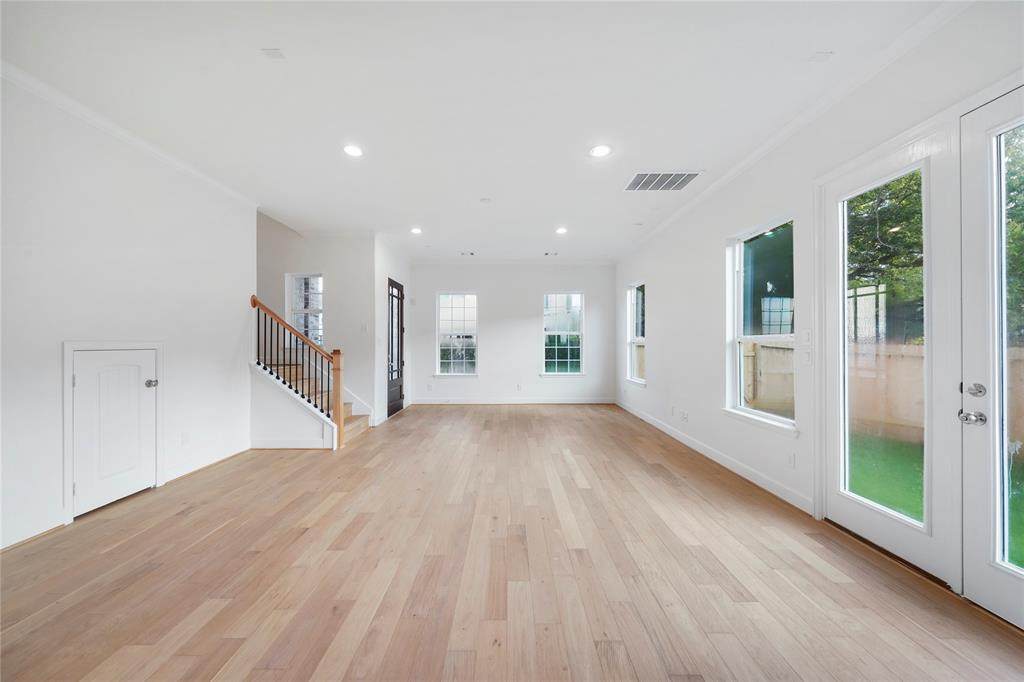 3504 Lynette Cove Place Road - Photo 1