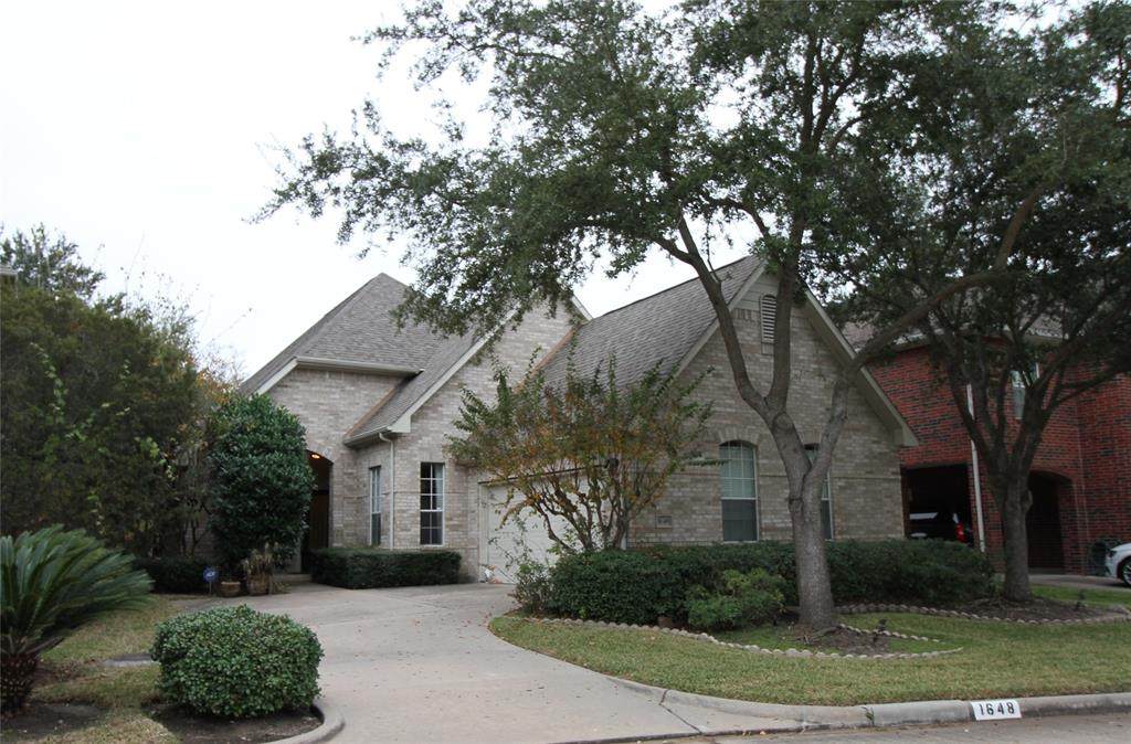 1648 Lakeside Enclave Drive - Photo 1