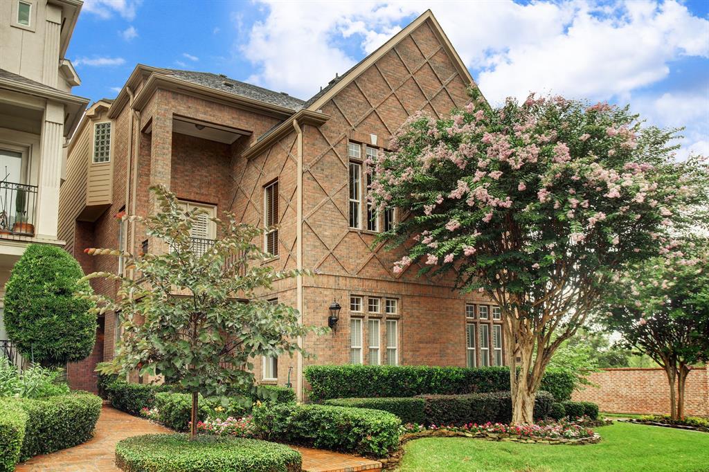 306 Gate Stone - Photo 1