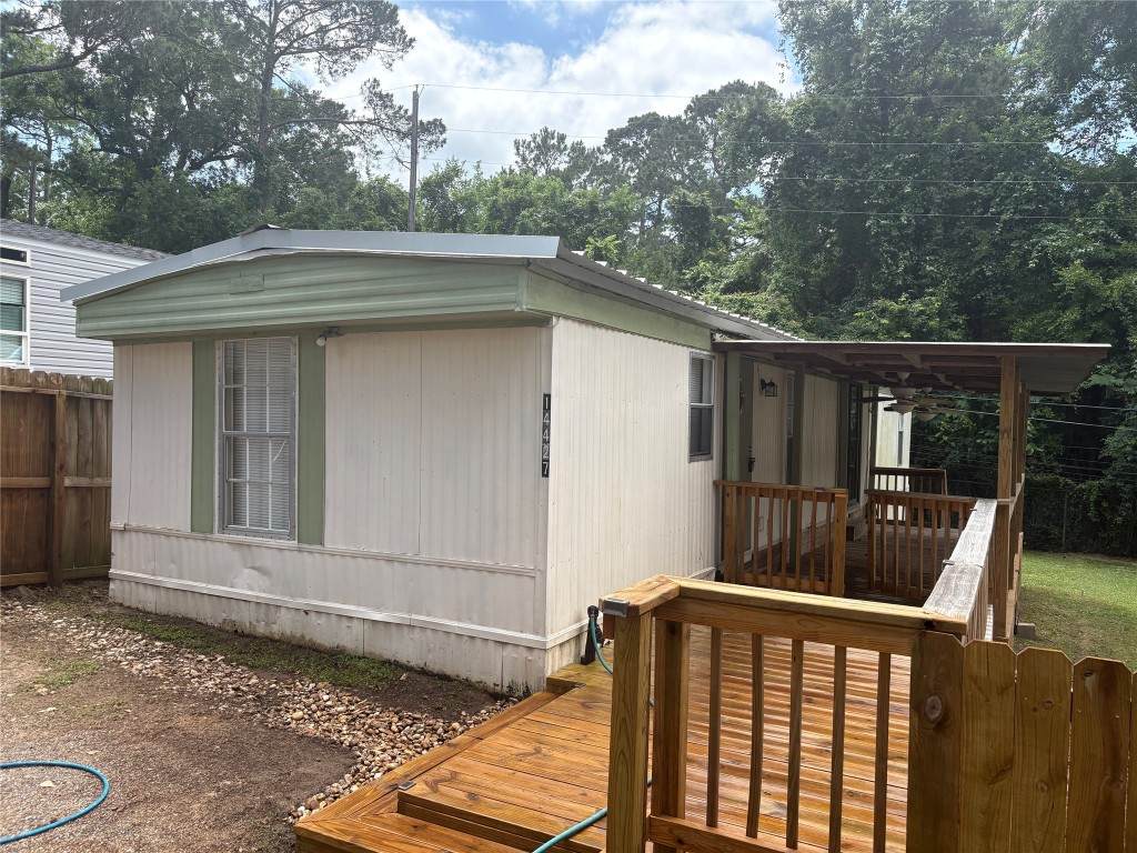 14427 Lee Shore Drive - Photo 1