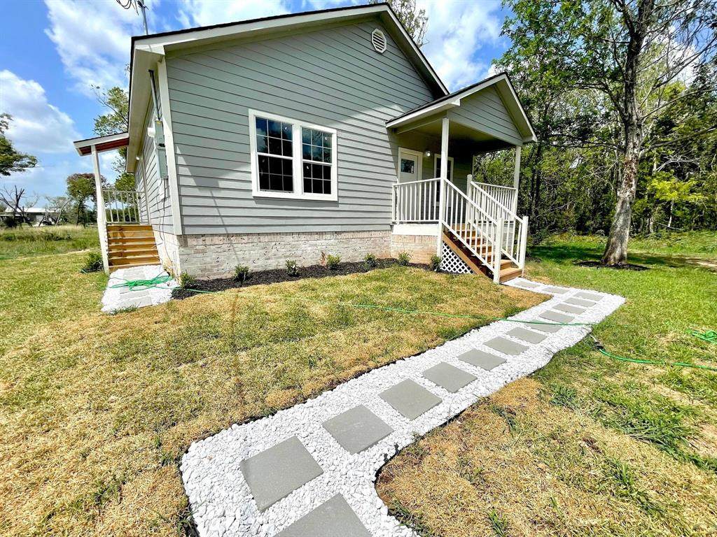 127 Oak Colony Drive - Photo 1