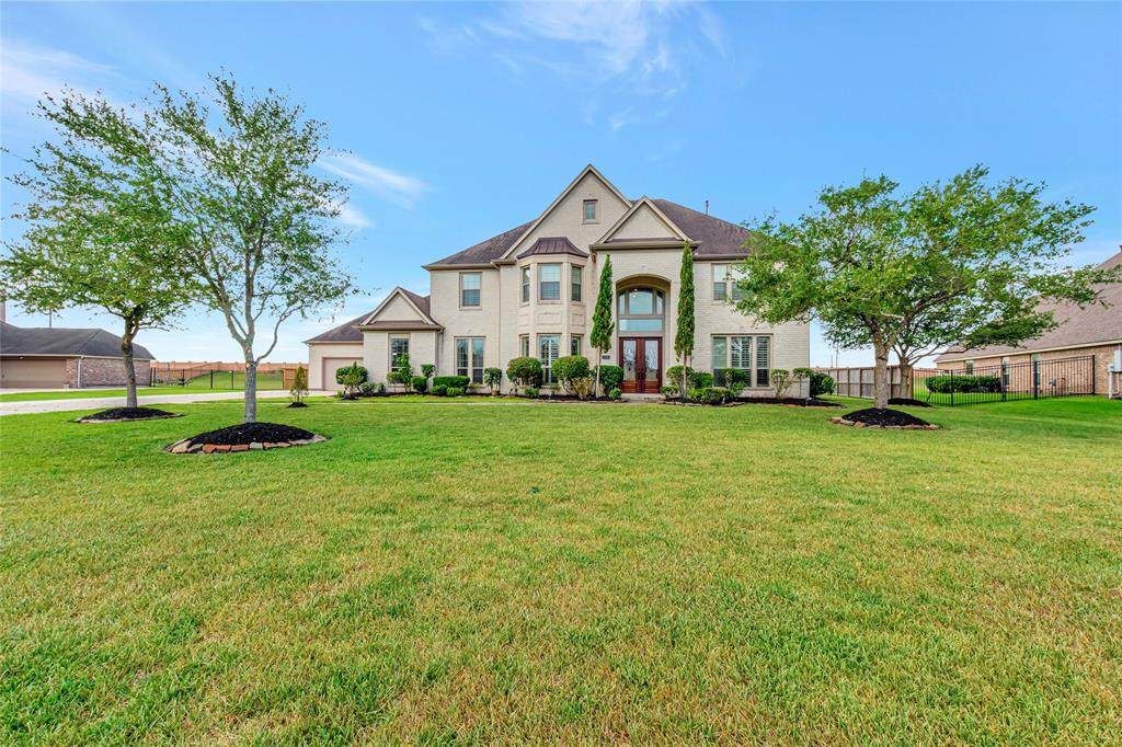 3945 Sunset Terrace Drive - Photo 1