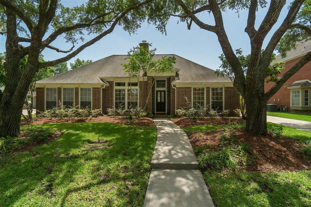 16407 Garden Path Court - Photo 1
