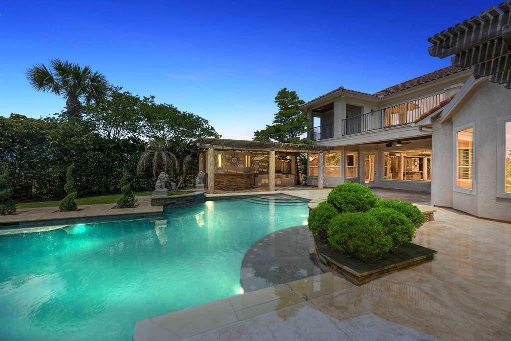 517 Constellation Boulevard - Photo 1