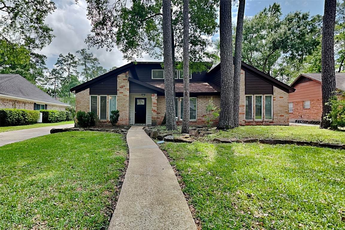 2026 Willow Point Drive - Photo 1