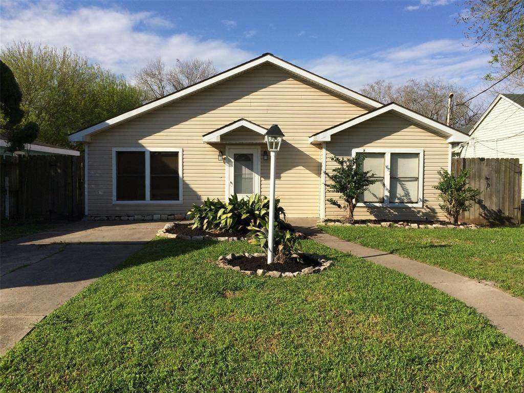3006 2nd Avenue - Photo 1
