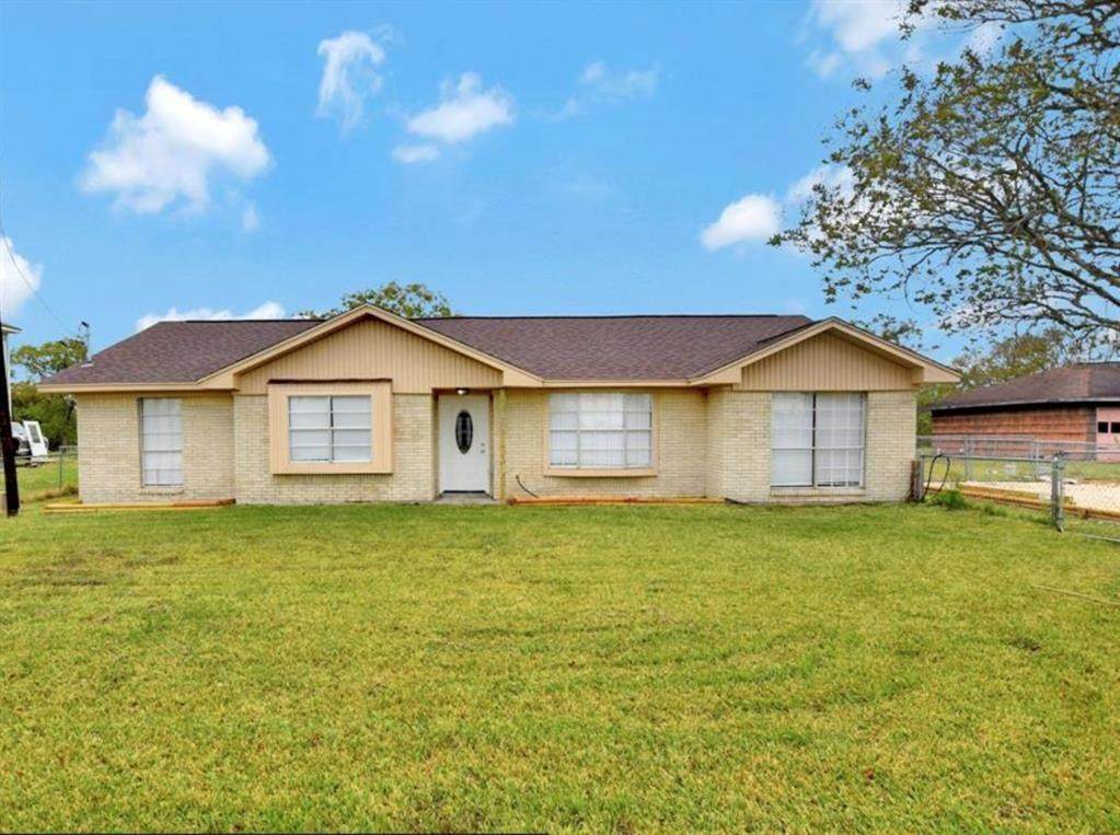 2437 Fm 517 - Photo 1