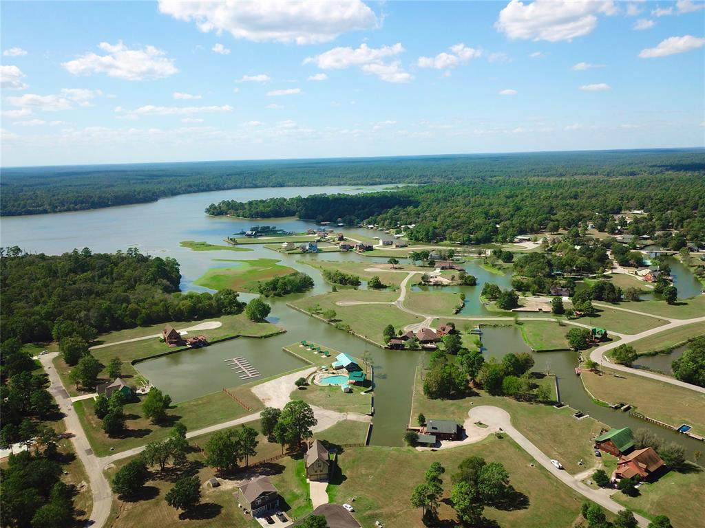 118 Wildwood Lake Drive - Photo 1