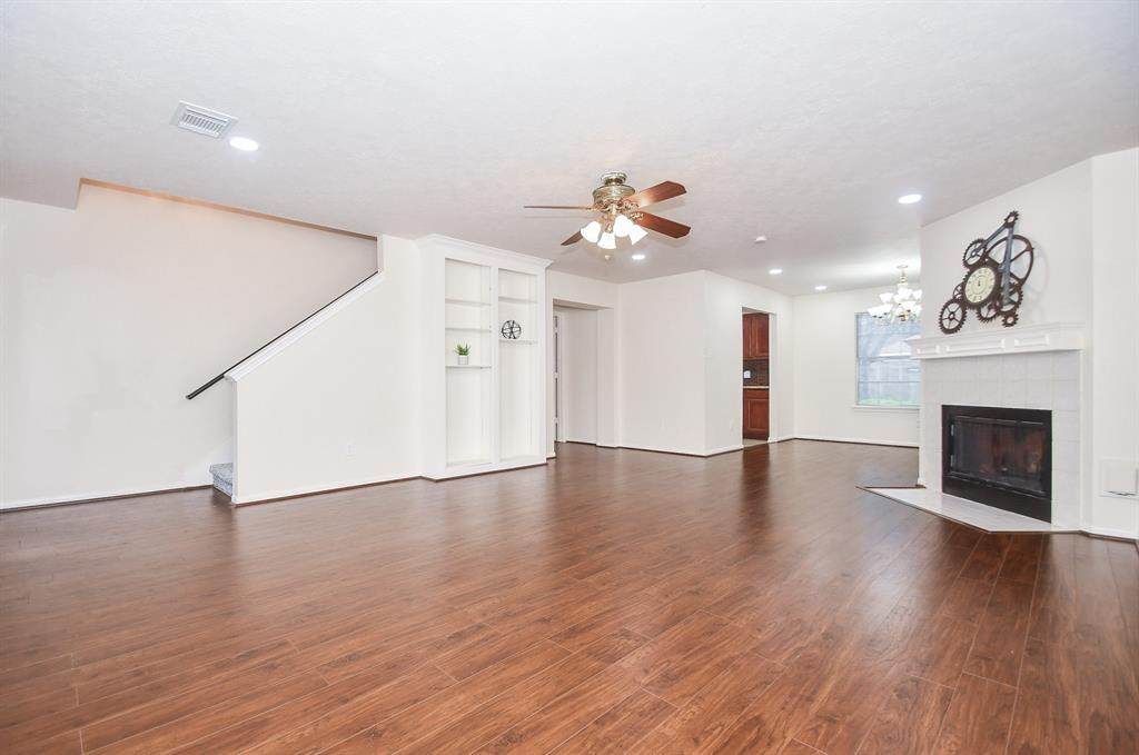 119 Chandler Court - Photo 1
