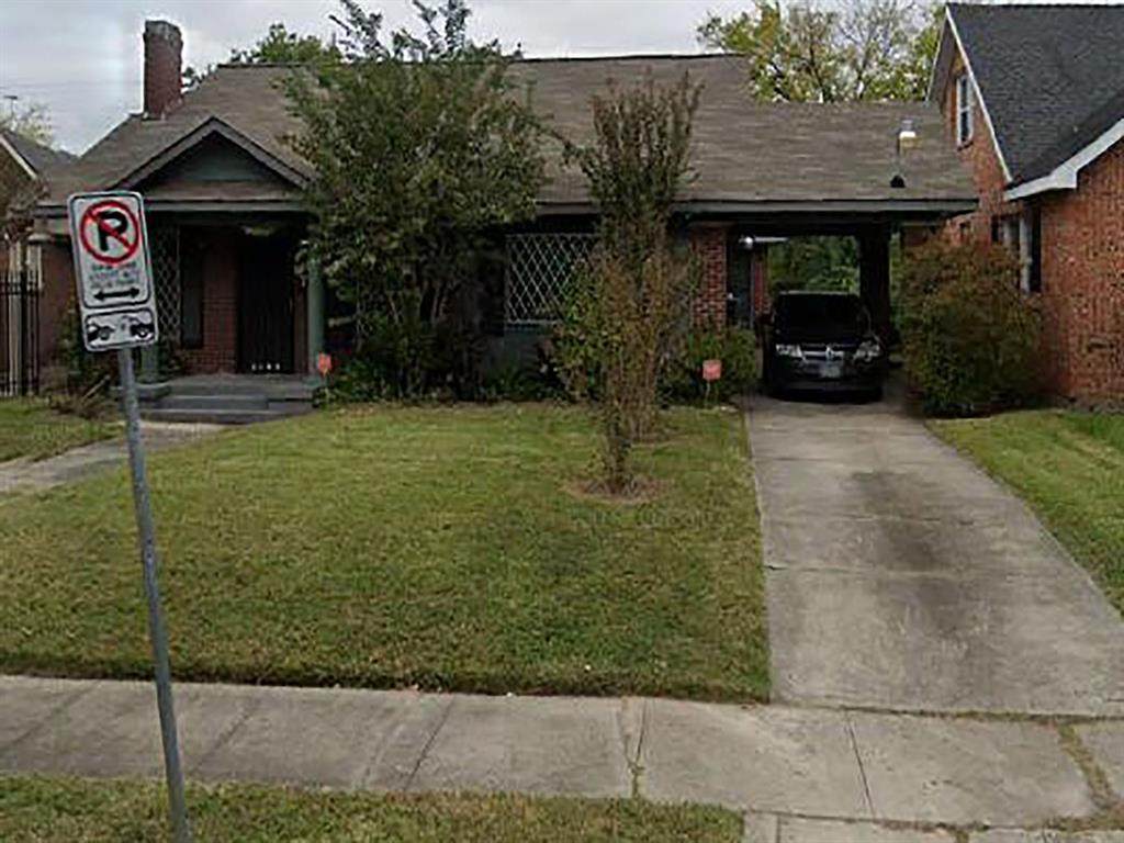 2309 Wentworth Street - Photo 1