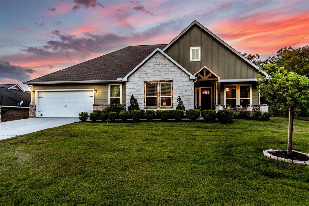 1176 Cedar Lane - Photo 1