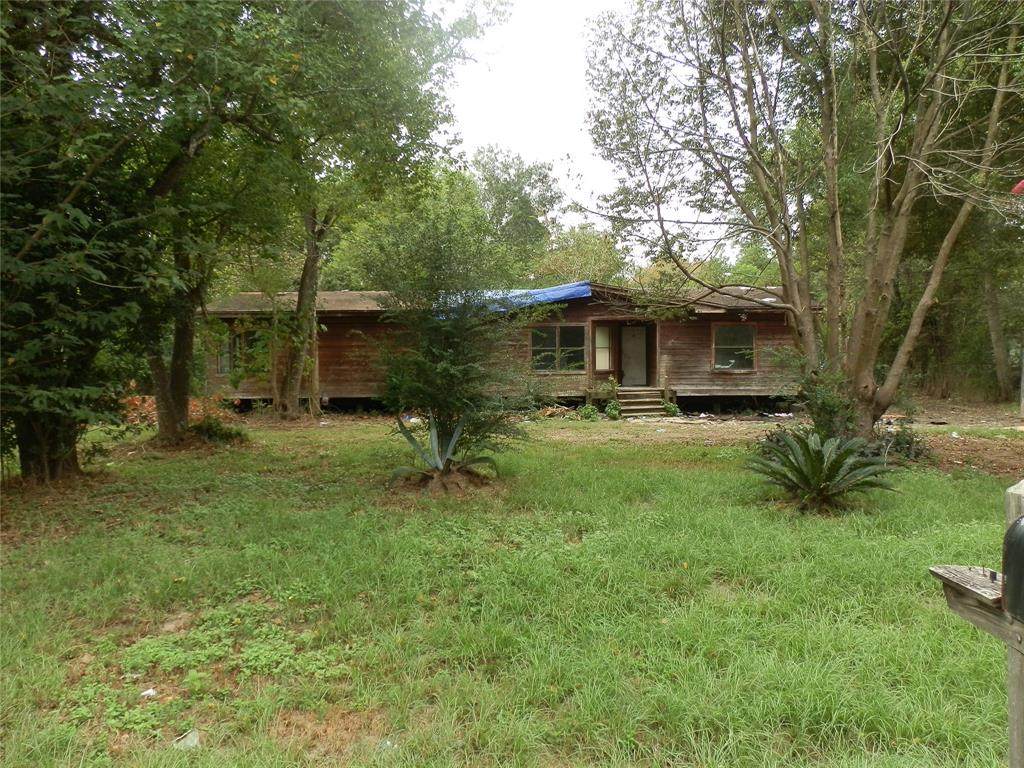 403 Pine Circle - Photo 1