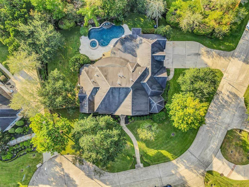 604 Park Lane - Photo 1