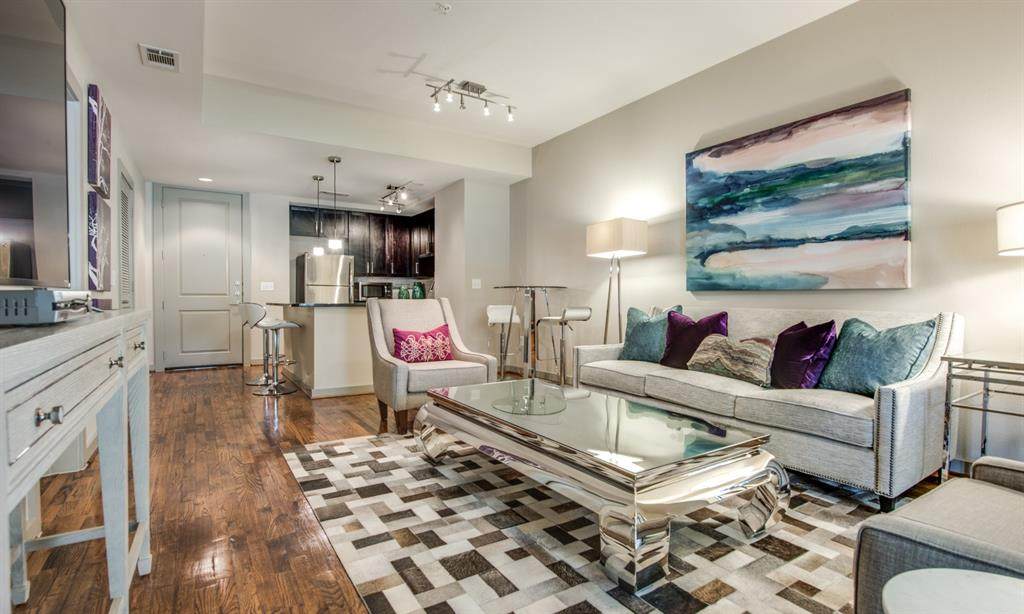 500 Crawford Street - Photo 1