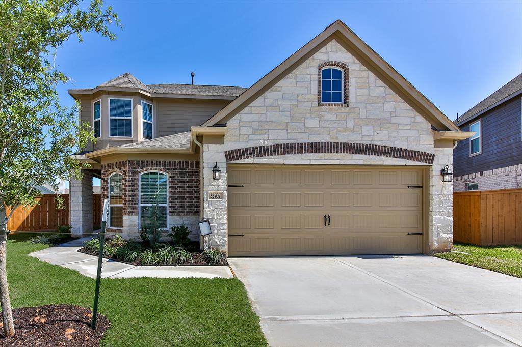 32707 Oak Heights Lane - Photo 1 32707 Oak Heights Lane - Photo 1