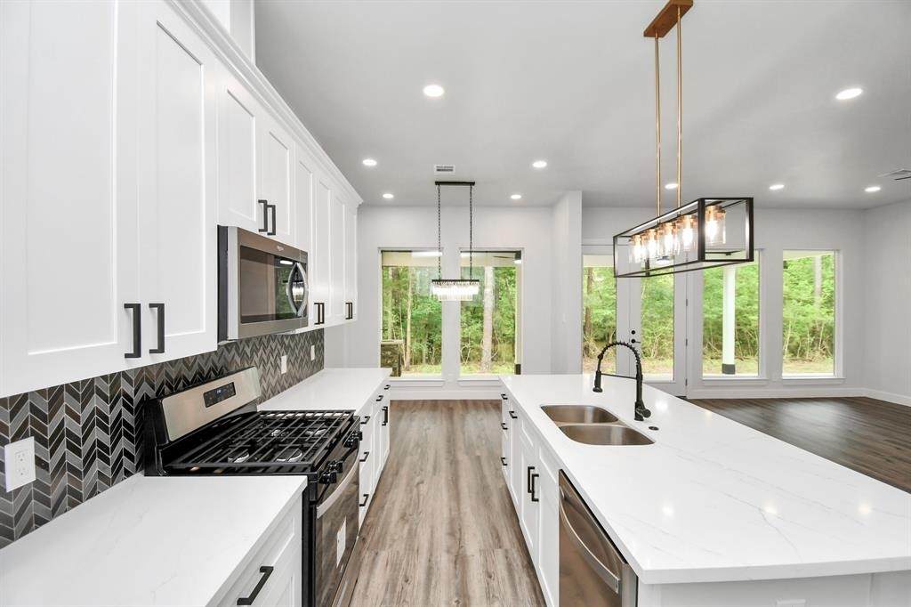 12163 La Salle River Rd - Photo 1