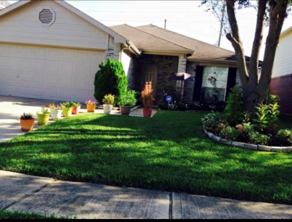9255 Floral Crest Drive - Photo 1