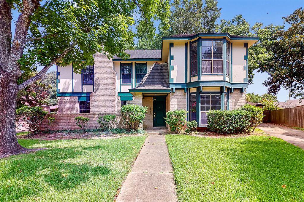 2823 Blue Meadow Circle - Photo 1